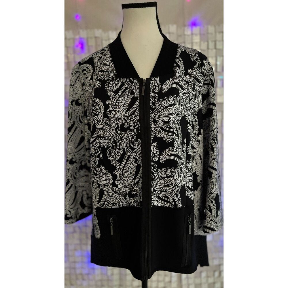 NWT Joseph Ribkoff Paisley Print Jacket . Size 8.